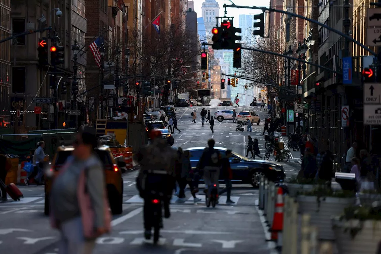 New York Lance son Programme de Péage Urbain, un Début de Querelle avec Donald Trump