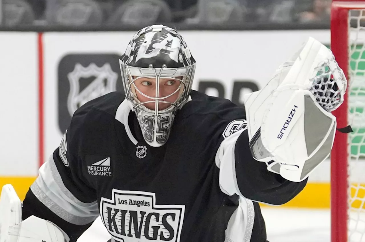 Adrian Kempe’s late goal against Lightning powers Kings to ninth straight home win