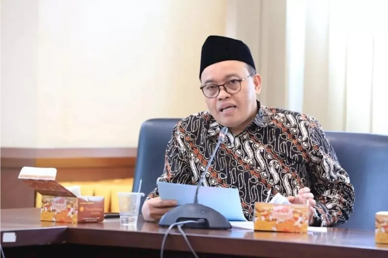 Tren FESYEN 2025/2026 & Pembatasan Usia Jemaah Haji