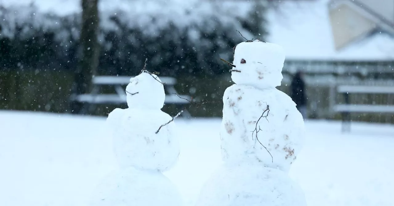 Met Office issues new snow warning for parts of UK including Greater Manchester