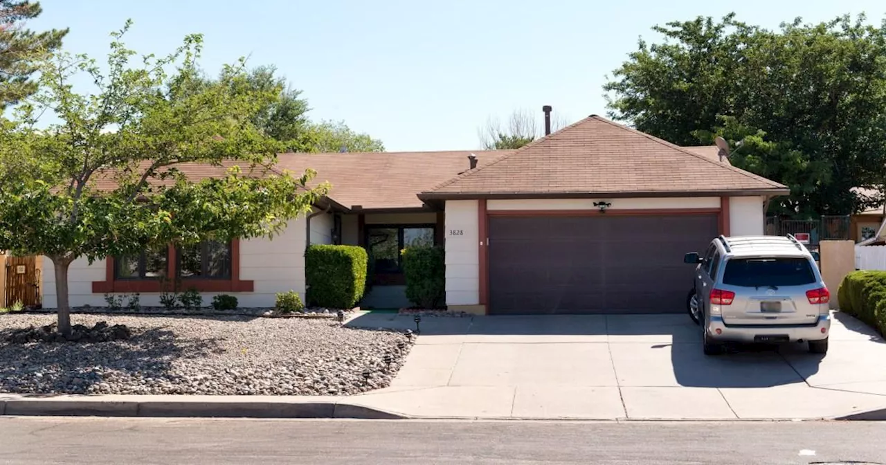 Breaking Bad Fans Can Own Walter White's Home For $4 Million