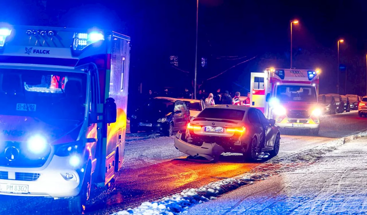 BMW-Fahrer verursacht Unfall mit mehreren Schäden in Flensburg