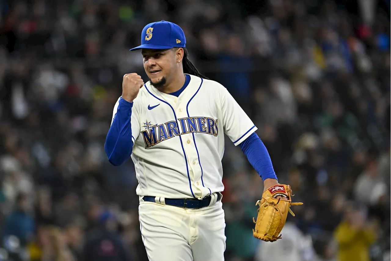 Giants Eye Luis Castillo Trade to Secure Ace Pitcher