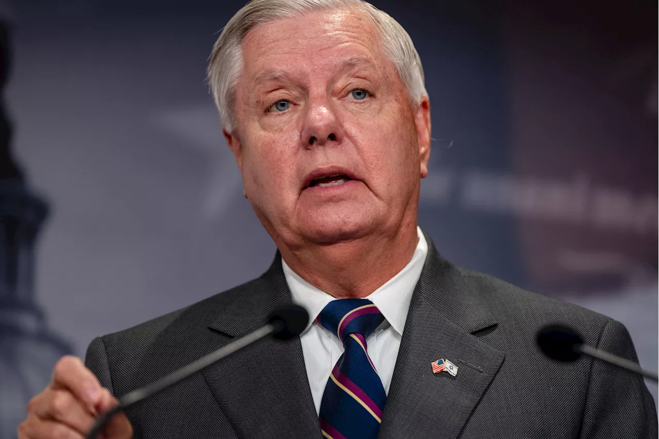 Graham Warns Republicans: Border Security First or 'Russian Roulette' on National Security