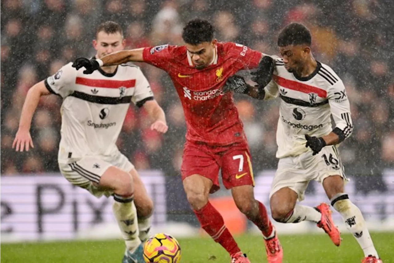 Geplaagd Manchester United pakt verdiend punt op veld van leider Liverpool na waar spektakelstuk