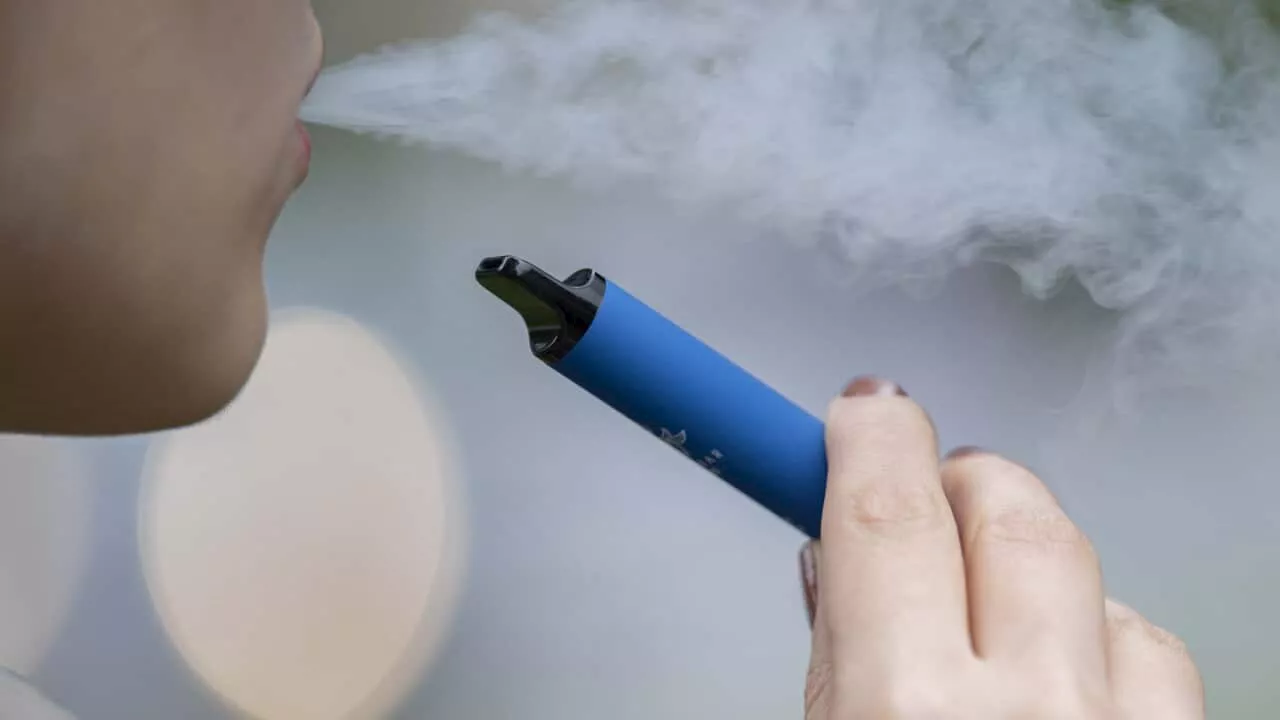 Queensland Targets Illegal Vape Shops with Heftier Fines