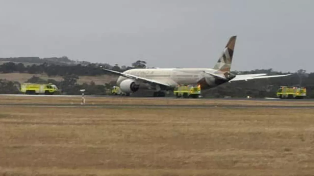 Plane Wheels Reportedly Explode at Melbourne Airport