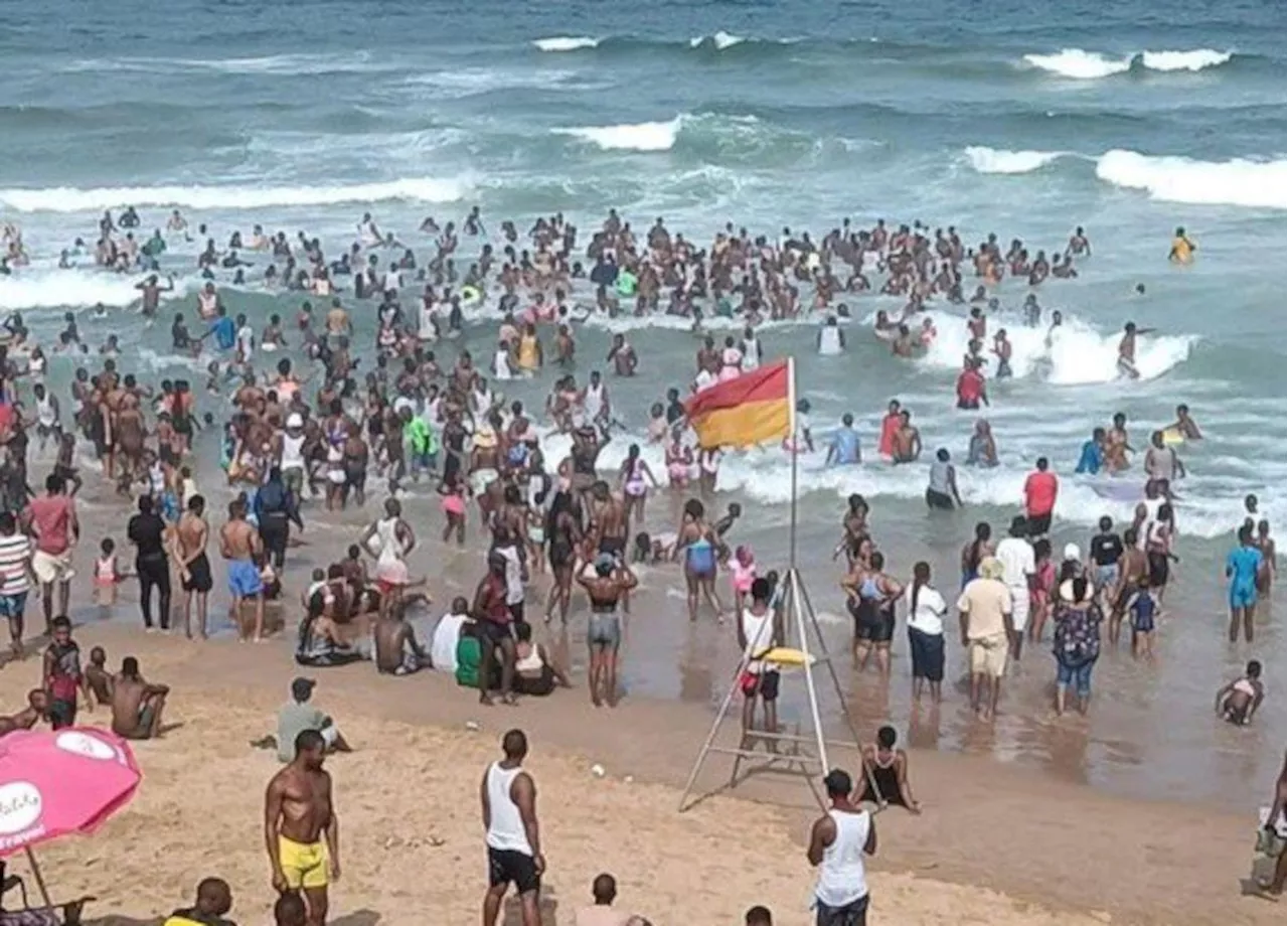 Durban Beaches Overflow with Holiday Crowds