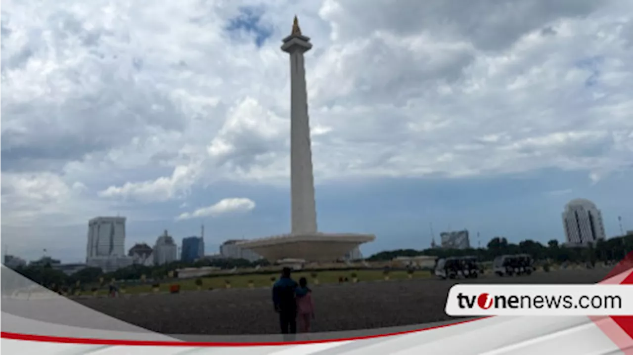 Liburan ke Monas Lebih Terjangkau