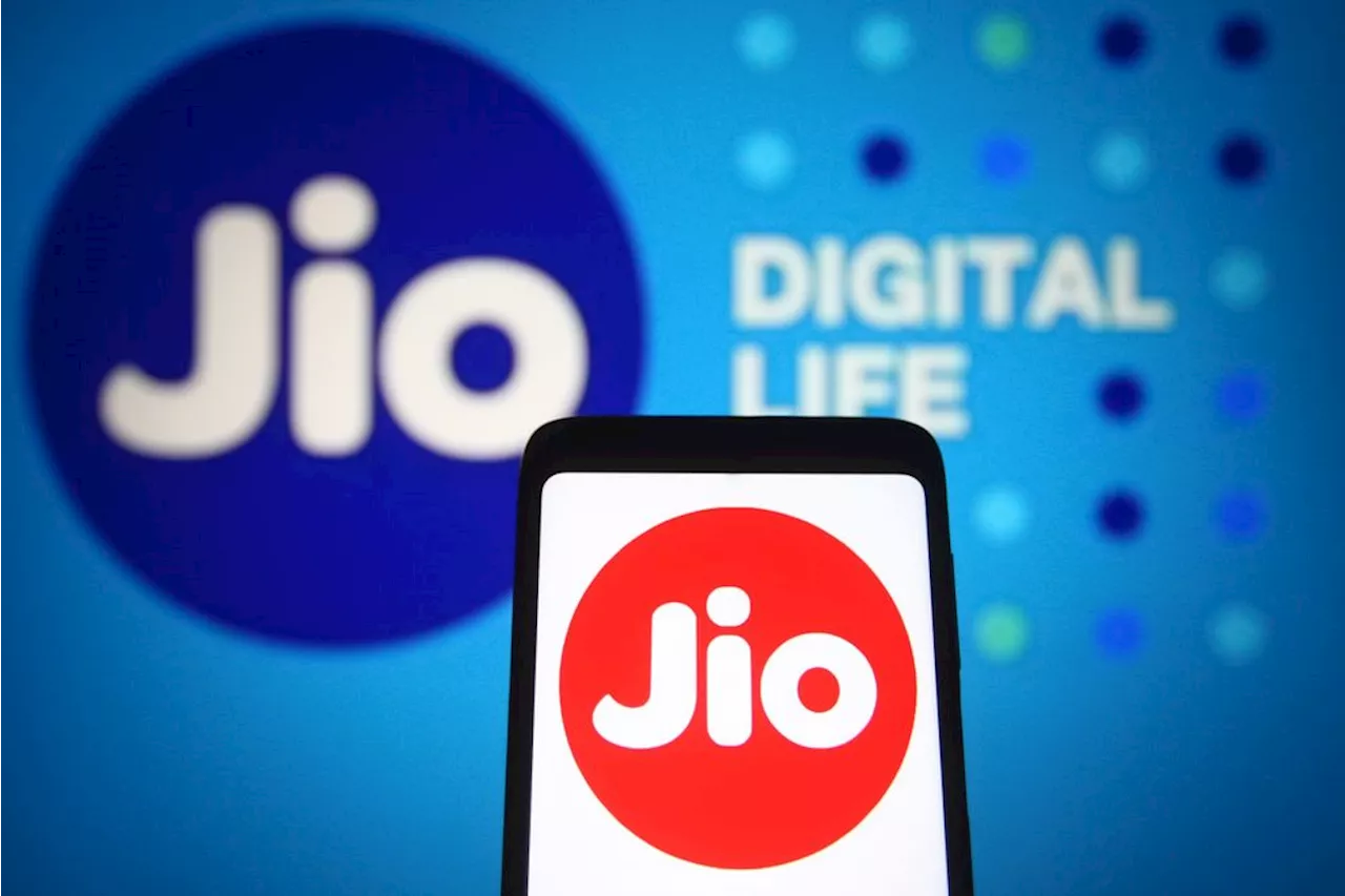 Jio का 899 रुपये का रिचार्ज प्लान: 200GB डेटा और अनलिमिटेड कॉलिंग