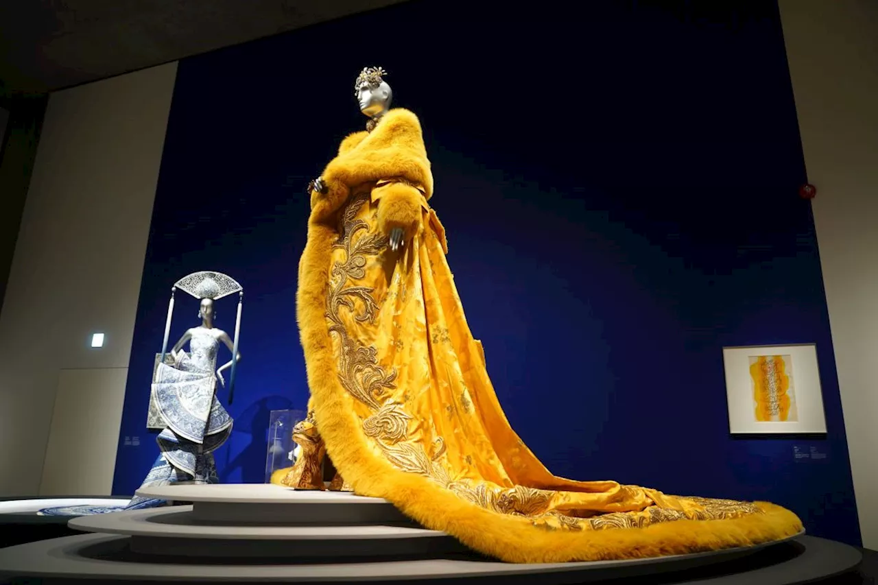 Desain Guo Pei Dipamerkan di Museum Budaya Visual M+ Hong Kong