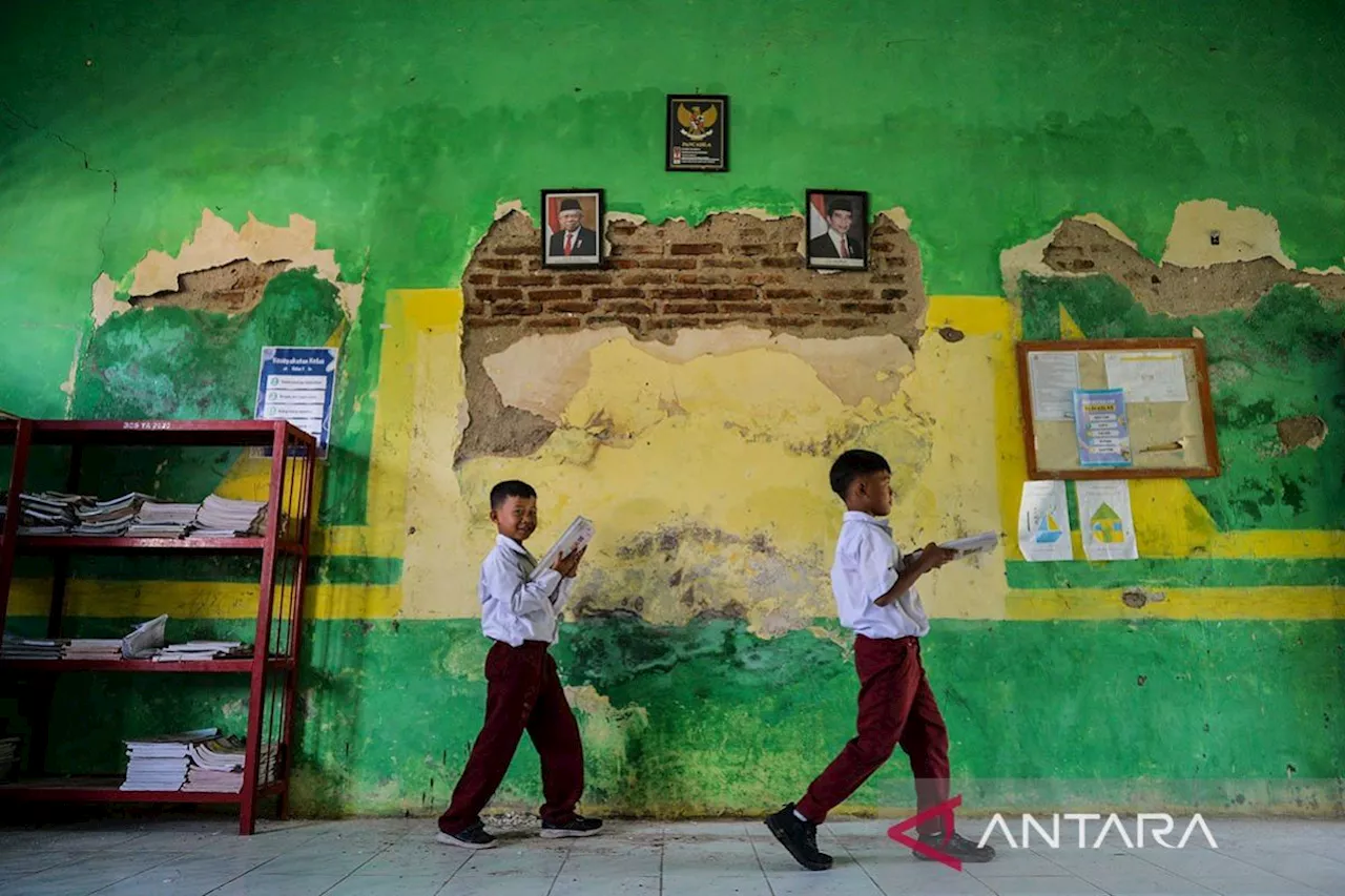 Kerusakan Berat, Tiga Kelas SDN Teranggana Diakibatkan Roboh dan Lantai Amblas