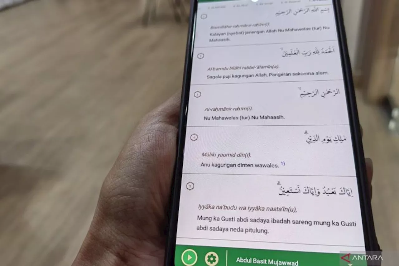 Quran Kemenag Kini Menyediakan Terjemahan Bahasa Daerah