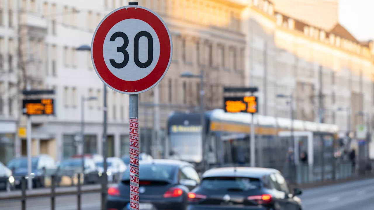 Umwelthilfe droht mit Klagen wegen Tempo 30 in Innenstädten