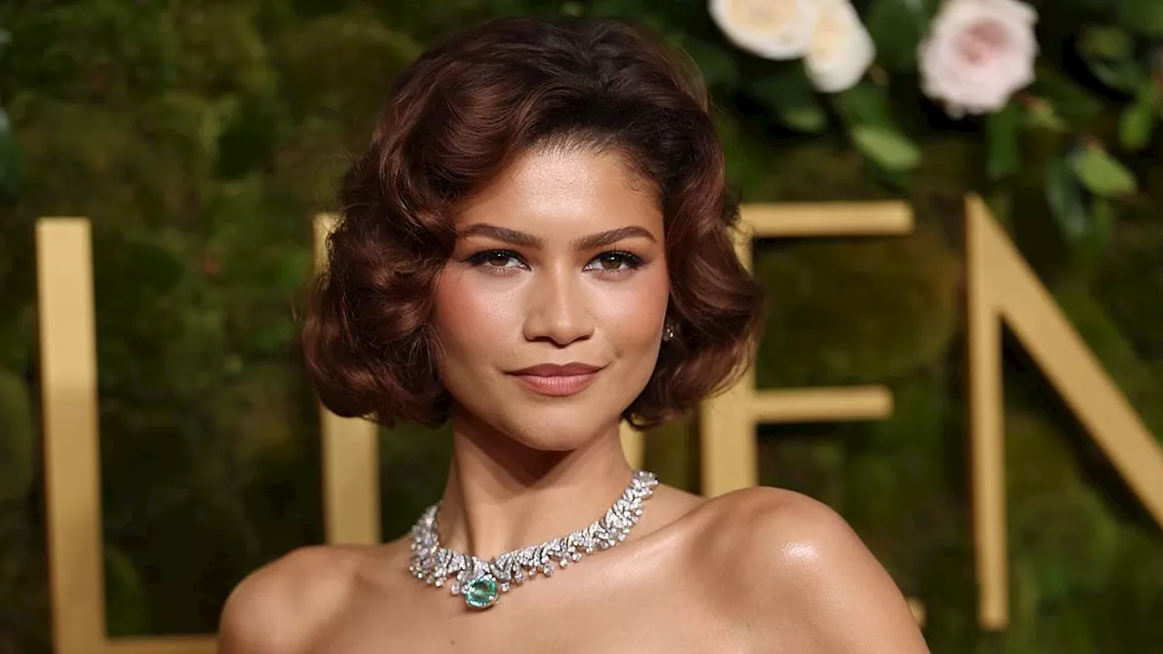 Celebrity Jeweler Reveals Details About Zendaya's Apparent Engagement Ring