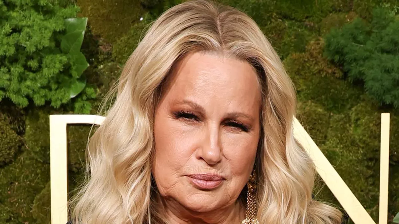 Jennifer Coolidge Stuns at the Golden Globes with a Chic Black Dress and 'Mystery Date'