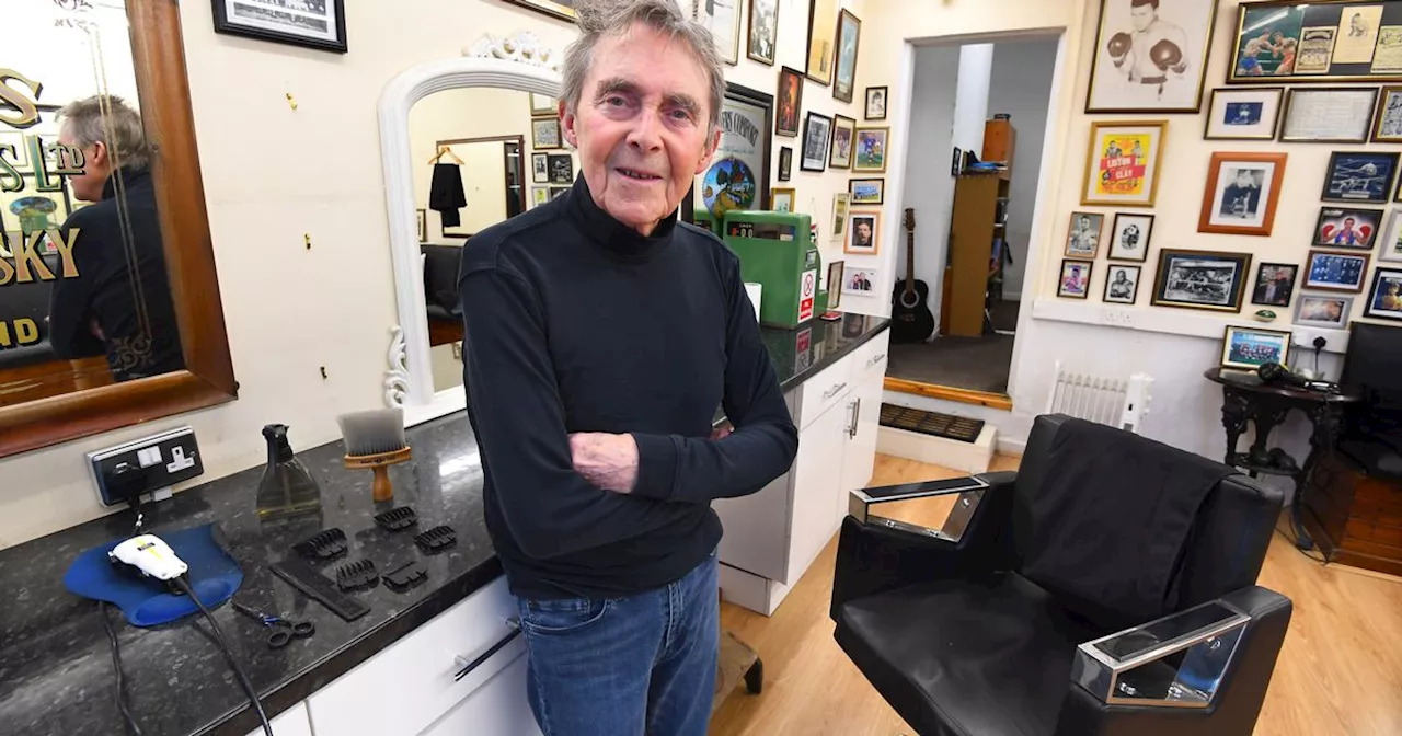 Liverpool Barber Retires After 60 Years