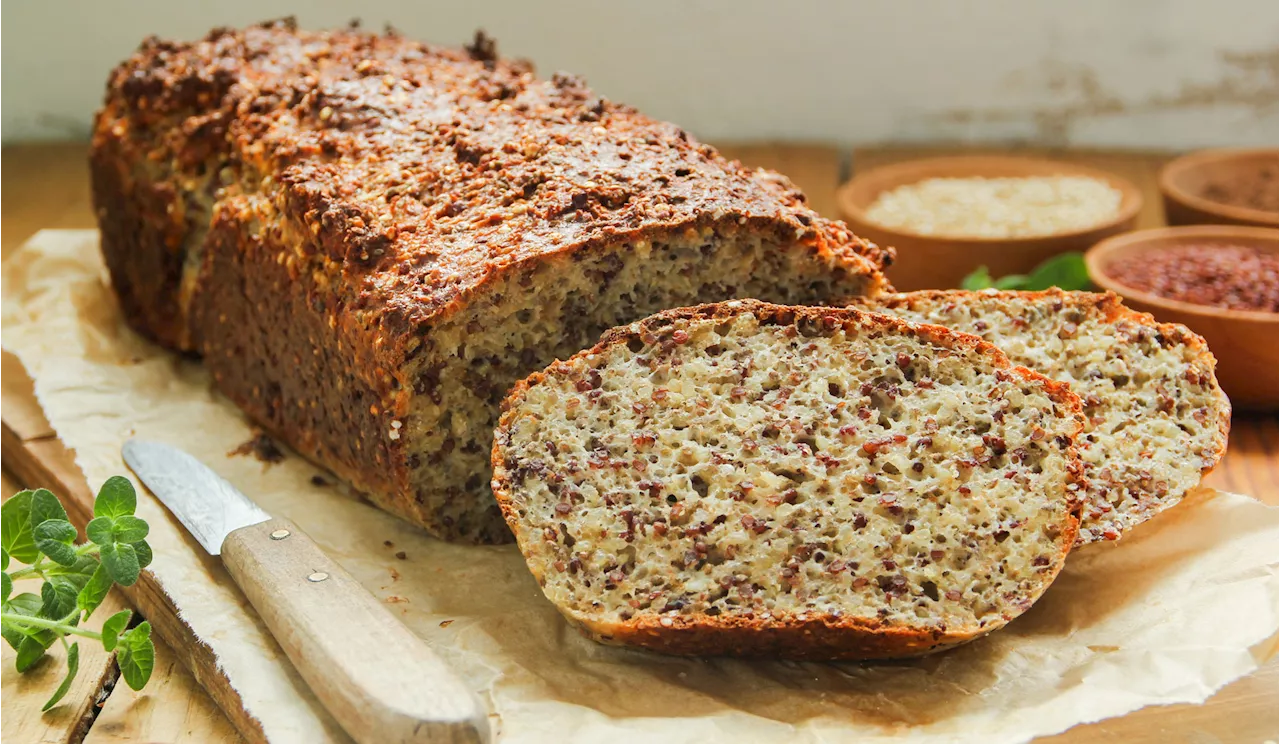 Low Carb Brot mit Haferflocken und Quark