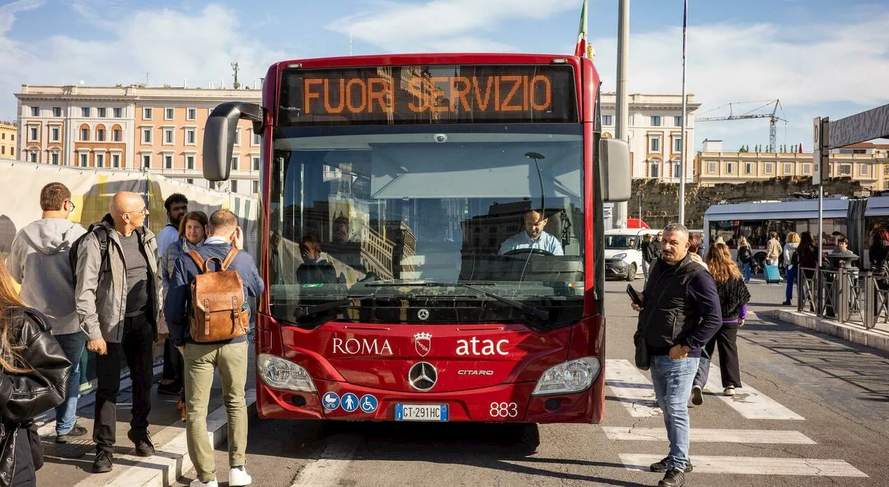 Scioperi, nuovo venerdì nero in Italia