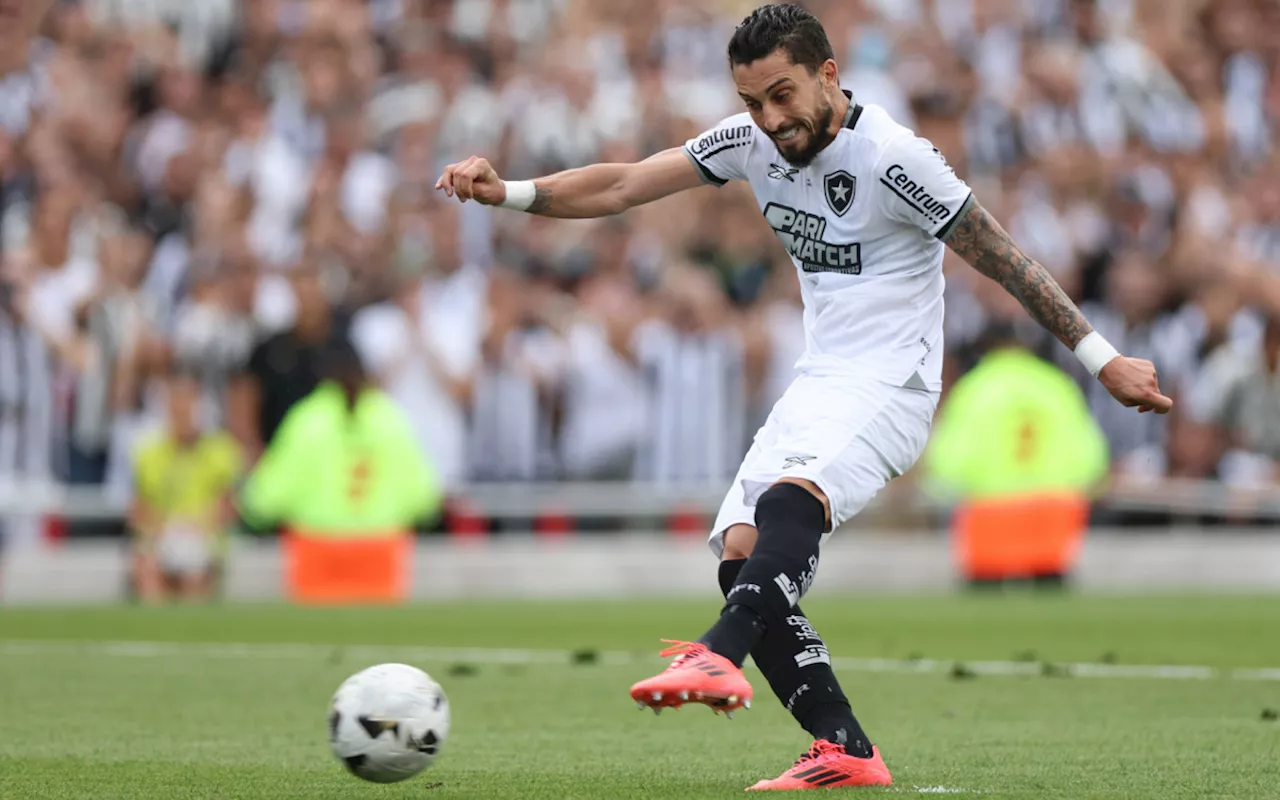 Alex Telles revela erro no treino antes da final da Libertadores