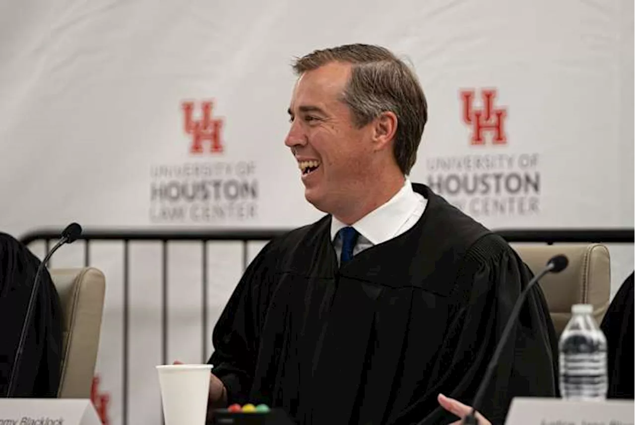 Abbott Appoints Blacklock as Chief Justice of Texas Supreme Court