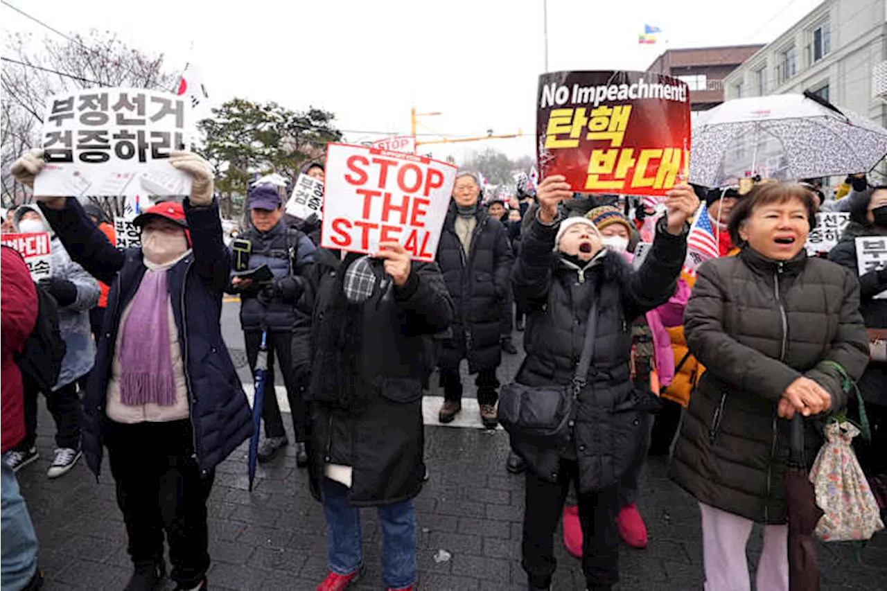 South Korea's Anti-Corruption Agency Asks Police to Detain Impeached President Yoon