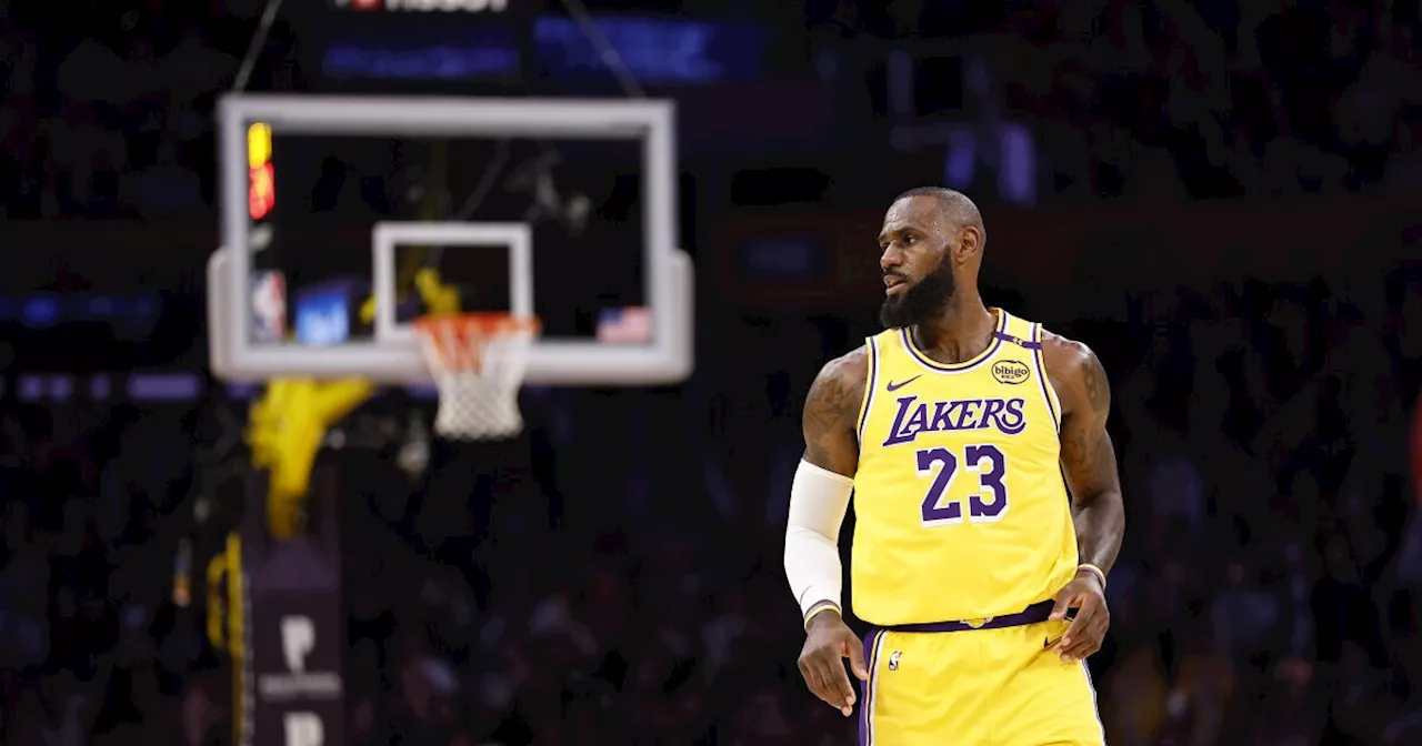 LeBron James Leads Lakers Past Cavaliers in New Year's Eve Showdown