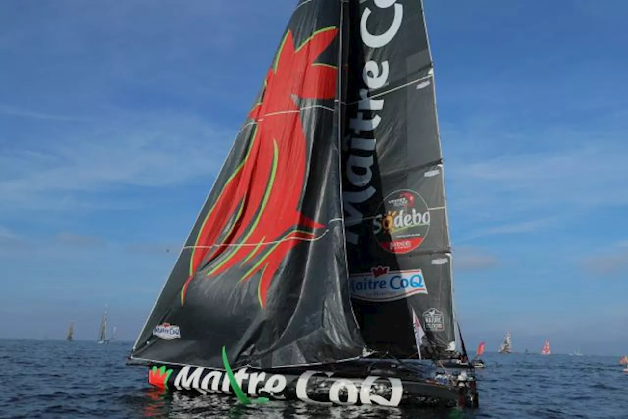 Yannick Bestaven Reprend la Mer Hors Course du Vendée Globe