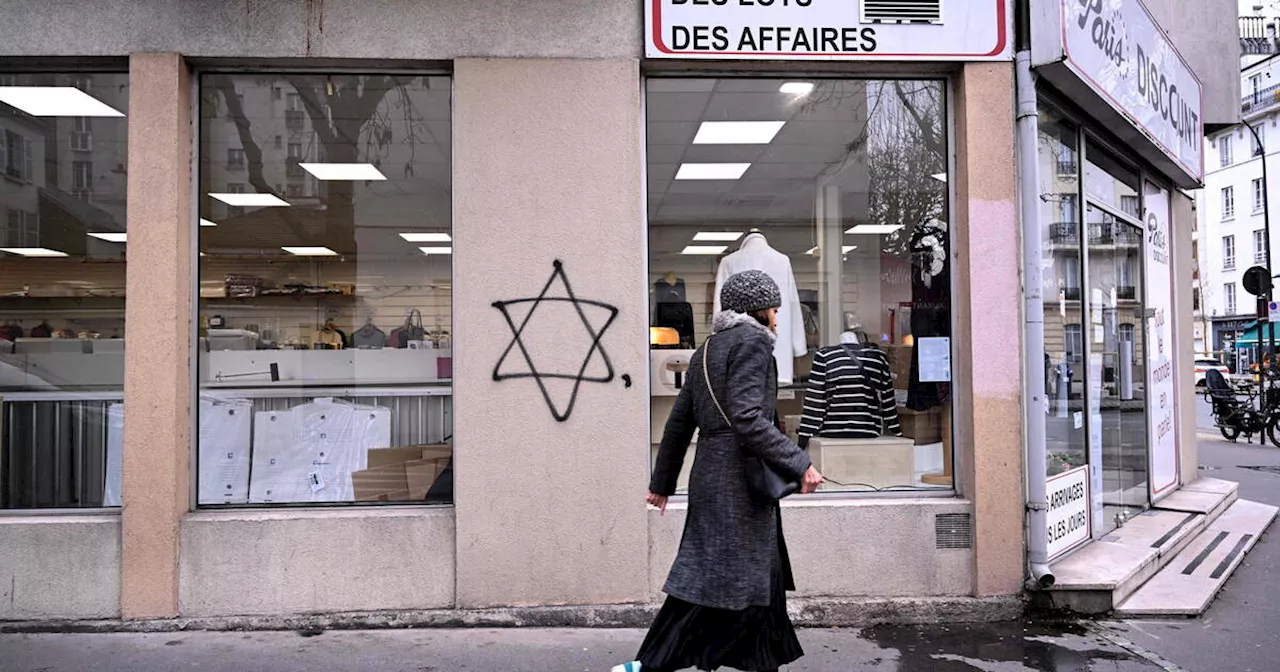 Étoiles de David taguées à Vincennes, enquête ouverte