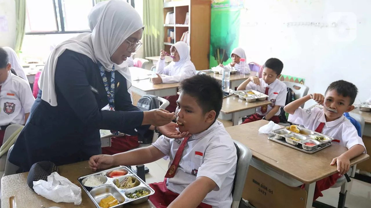 Makan Bergizi Gratis Bakal Pakai Produk Pangan Lokal, Susu Tetap Impor?