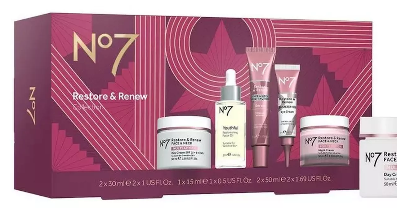 Boots No7 luxury £150 anti-ageing gift set reduced to just £55 online