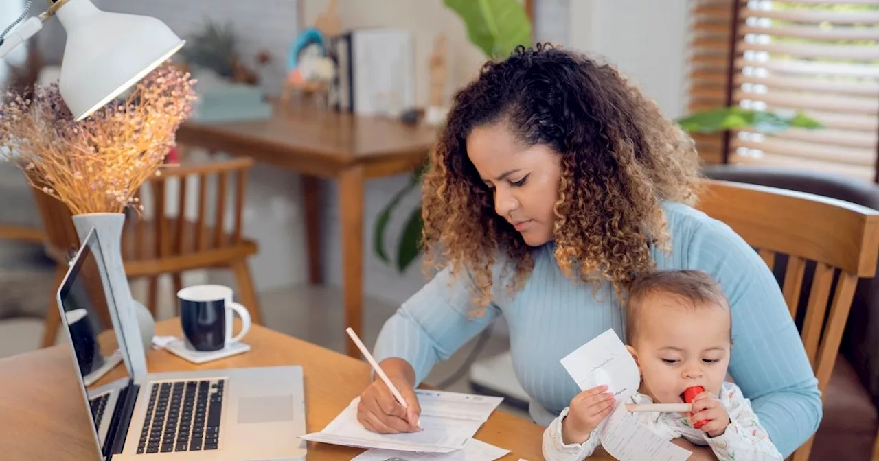 Struggling Households Can Claim £300 Energy Bill Boost Until March