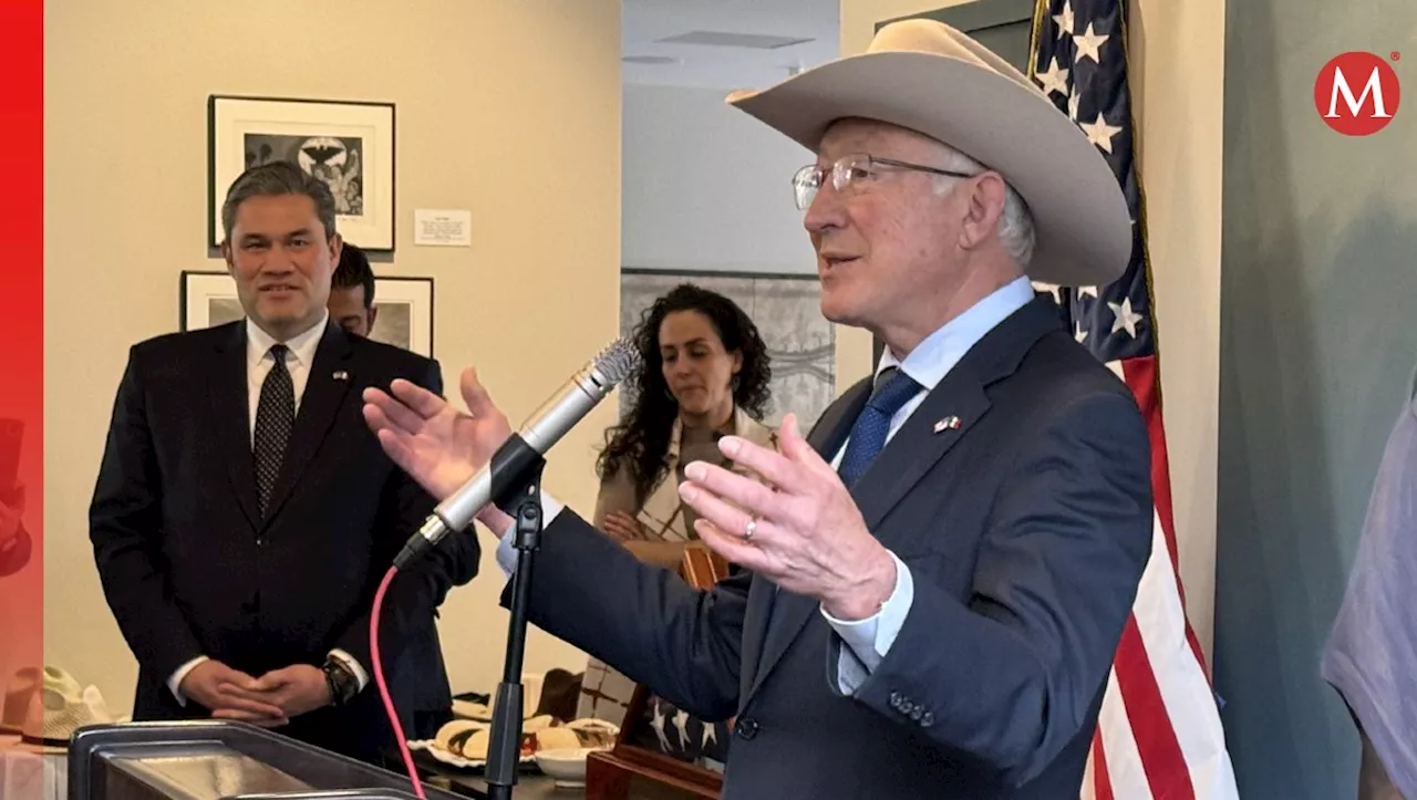 El embajador de Estados Unidos en México, Ken Salazar, se despidió de su cargo