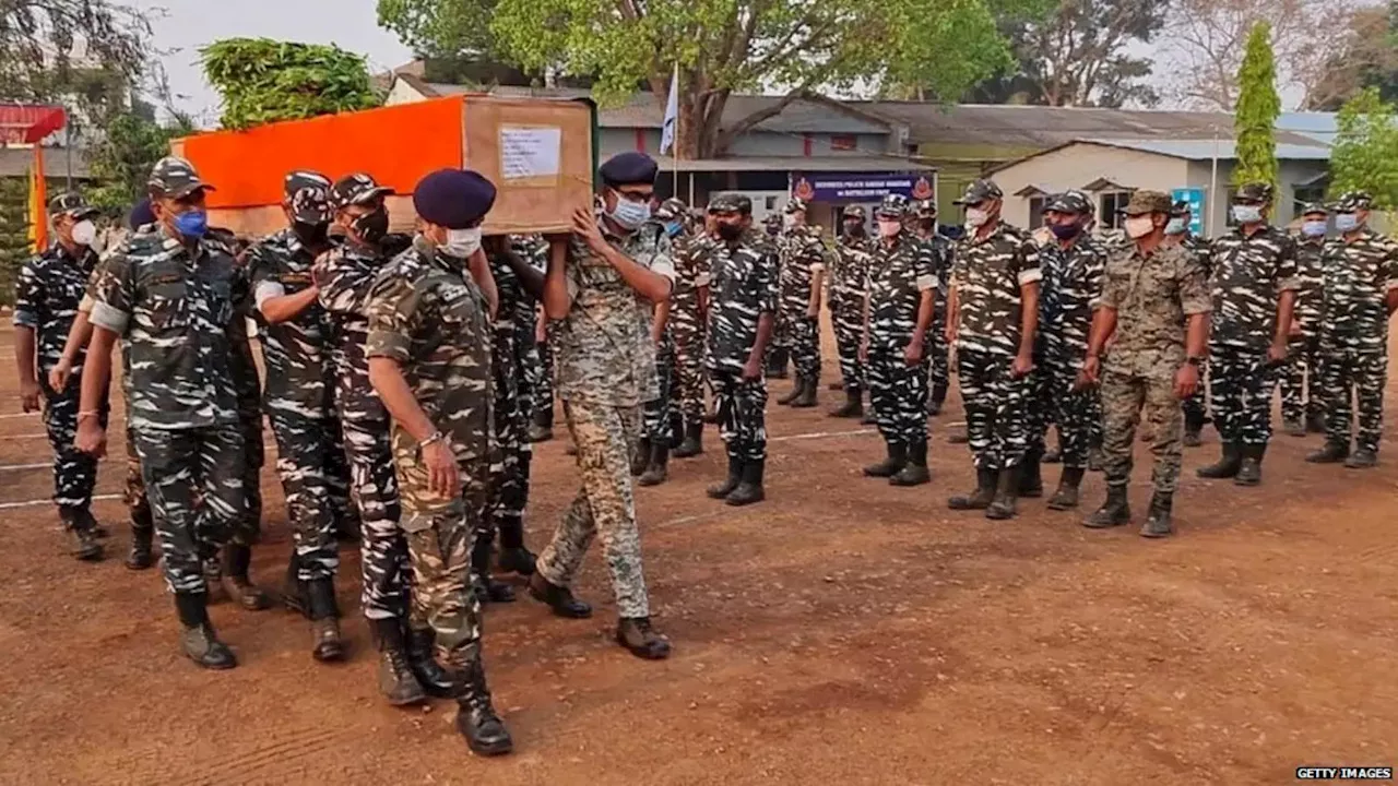 नक्सलियों ने बीजापुर में जवानों की स्कॉर्पियो को IED से उड़ा दिया, 9 जवान शहीद