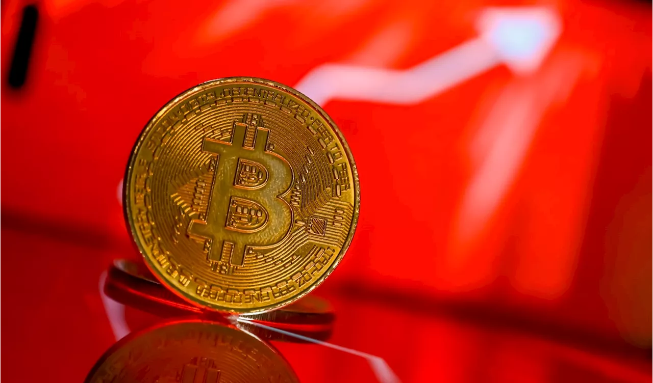 Calamos Launches Bitcoin ETF with Options Exposure and Treasury Holdings