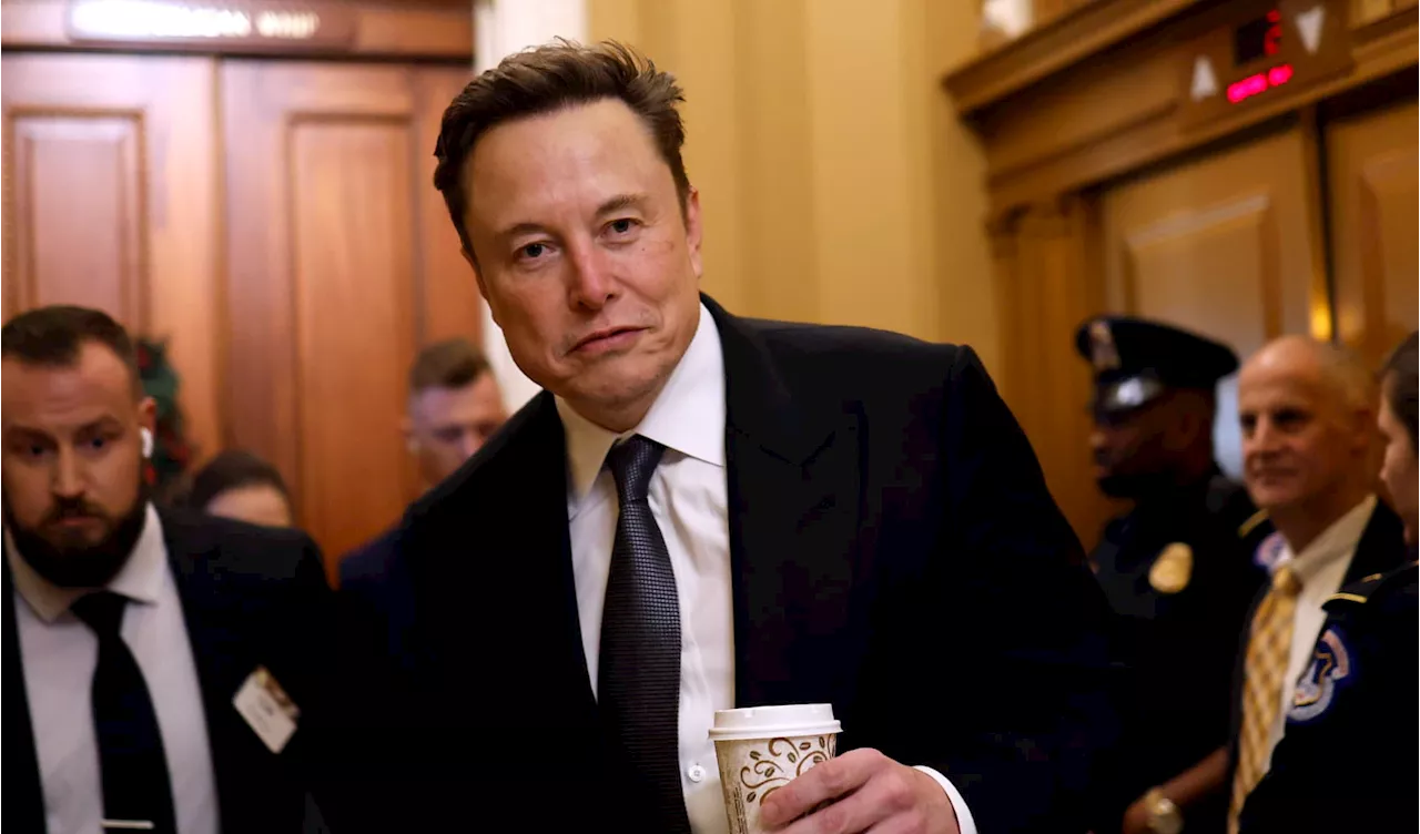 Elon Musk Says US Should 'Liberate' Britain From 'Tyrannical' Government