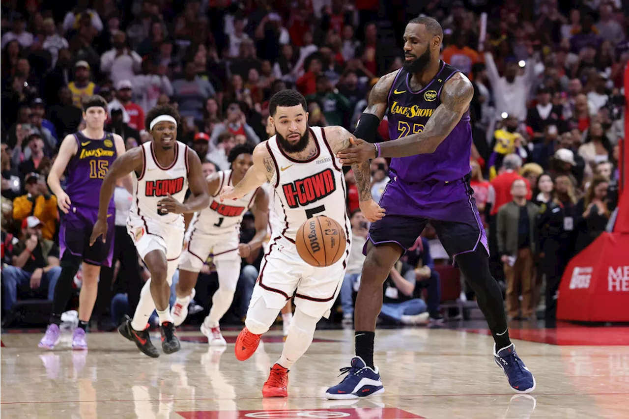 Rockets Hold On to Beat Lakers in Thrilling Finish