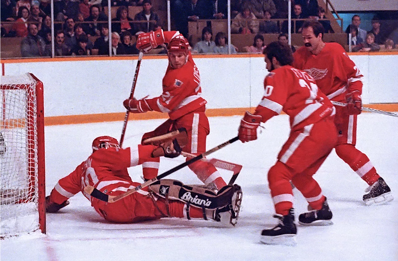 Former Red Wings Forward Dwight Foster Passes Away at 67