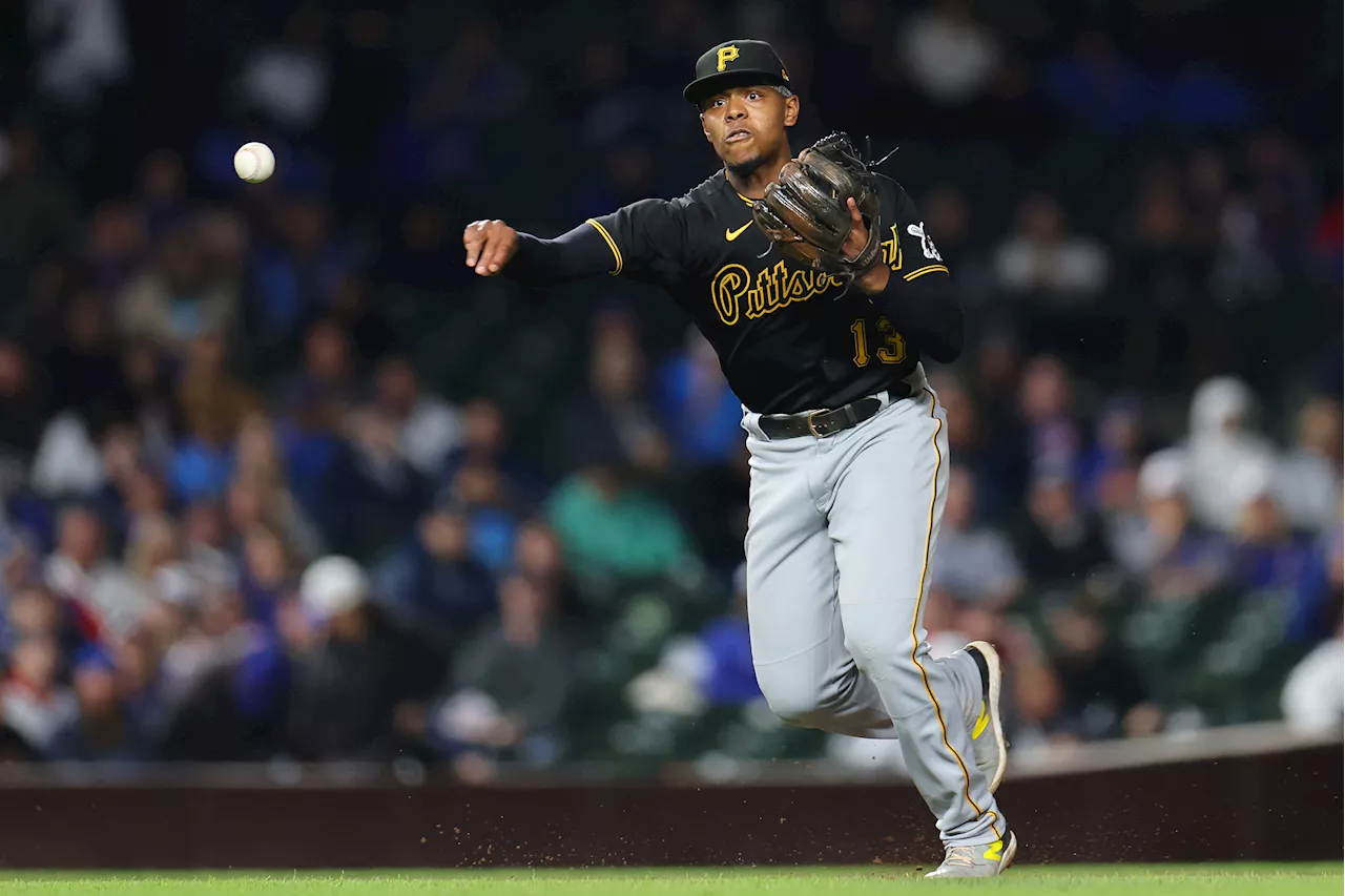 New York Yankees Could Trade for $49 Million Gold Glove Third Baseman