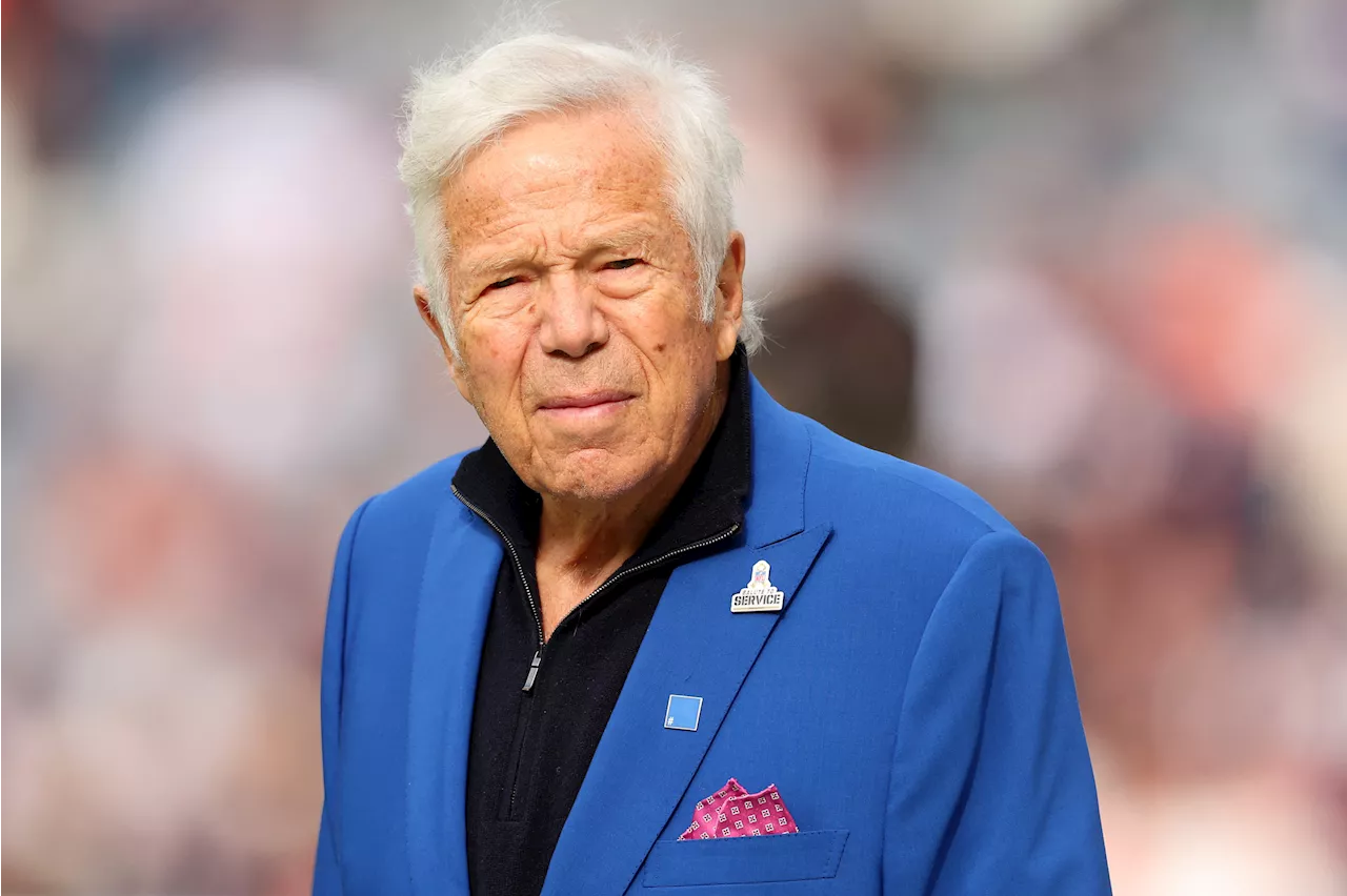 Robert Kraft Takes Full Responsibility for Patriots' Firing of Jerod Mayo