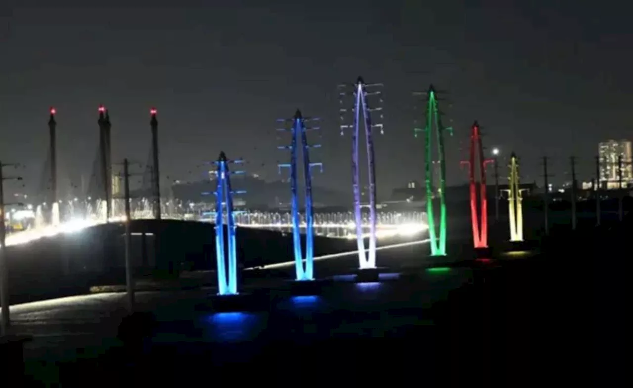 Penang Bridge's New Illuminated Towers Warn Against Stopping