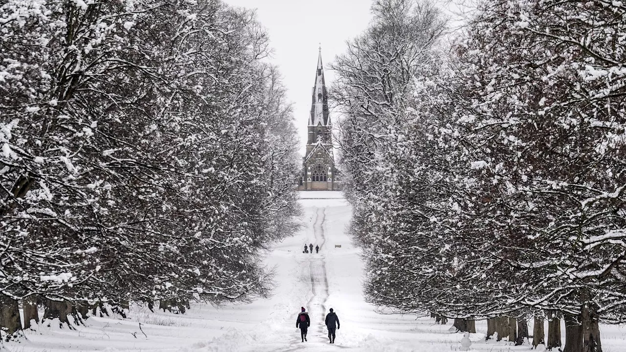 Millions of commuters face more snow, ice and rain after weekend of travel disruption