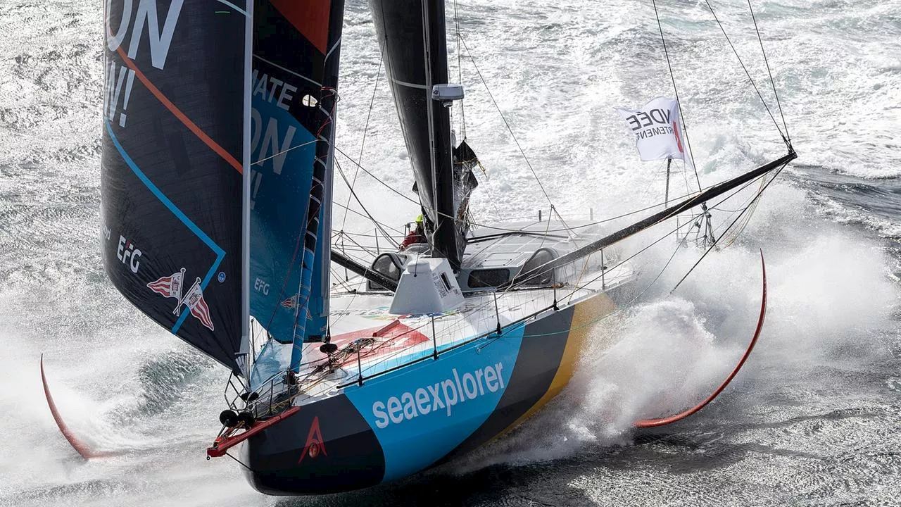 Boris Herrmann: 'Nackt' an Deck und guter Dinge bei der Vendée Globe