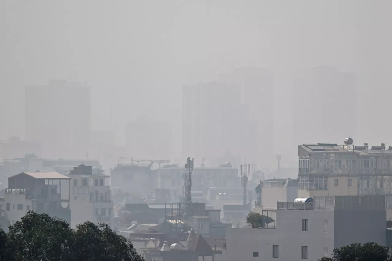 Hanoi Suffers from Severe Air Pollution, Ranked World's Most Polluted City