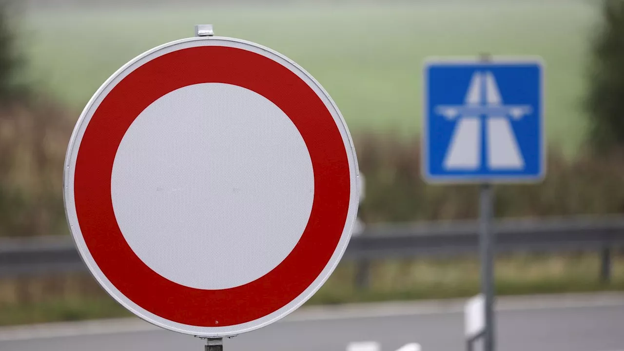 Sturmtief sorgt für Verkehrschaos in NRW