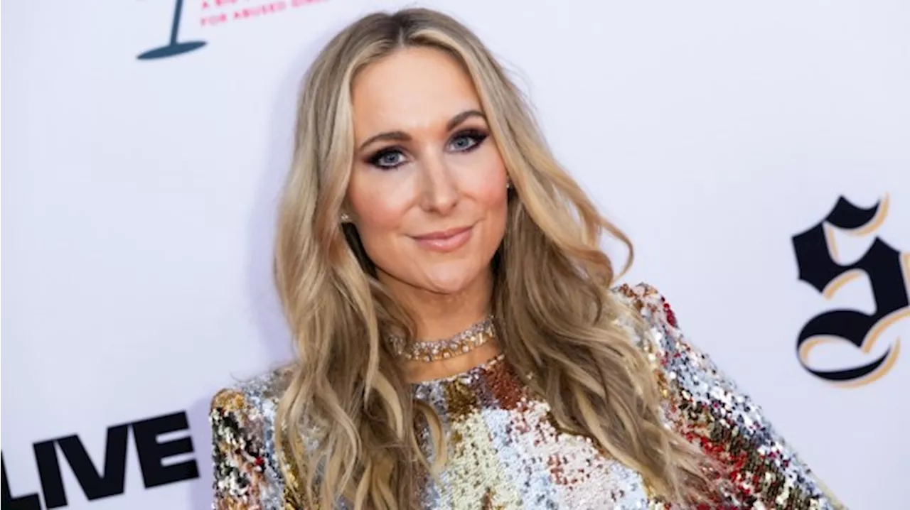 Nikki Glaser to Host 2025 Golden Globes