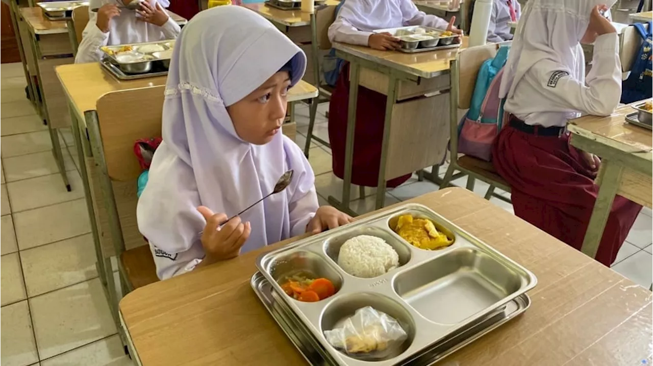 Anak Sekolah Tak Setiap Hari Dapat Susu dalam Program Makan Bergizi Gratis