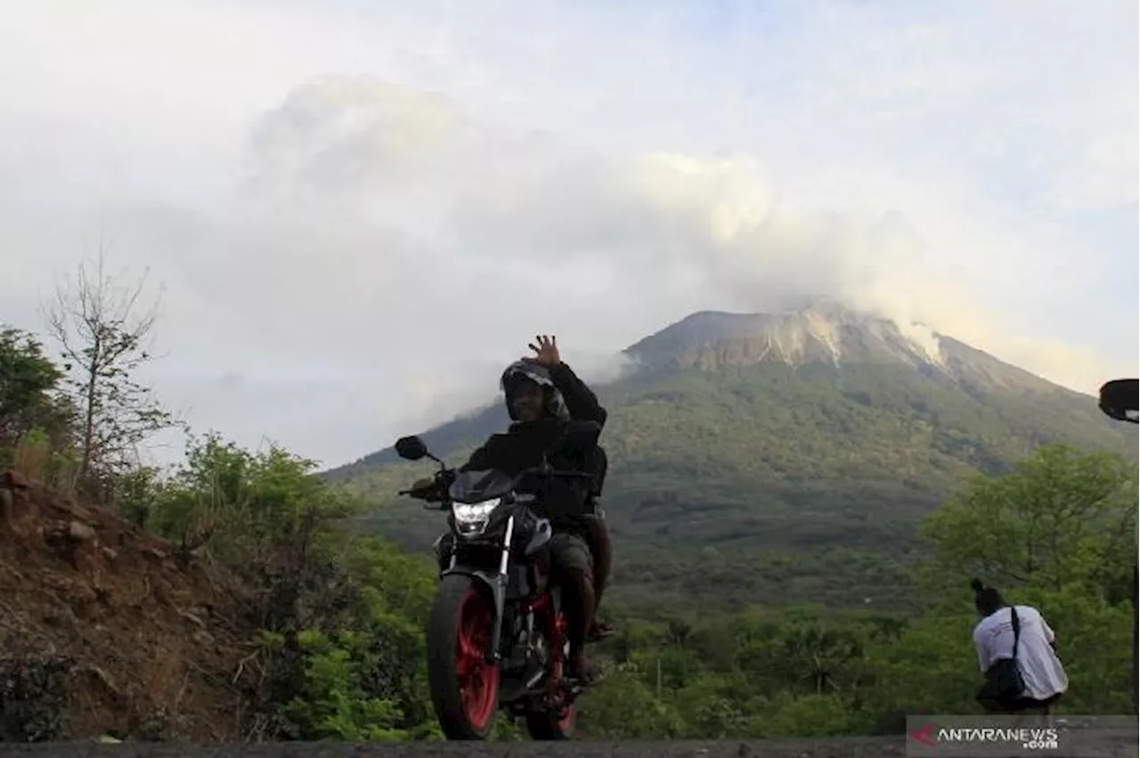 Aktivitas Gunung Ili Lewotolok Tingkat Waspada