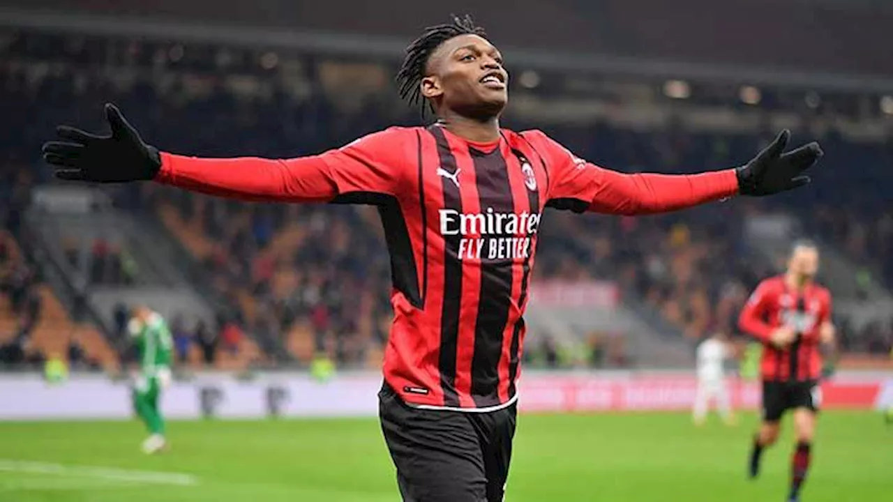 Leao Aktor Kunci AC Milan Raih Gelar Piala Super Italia