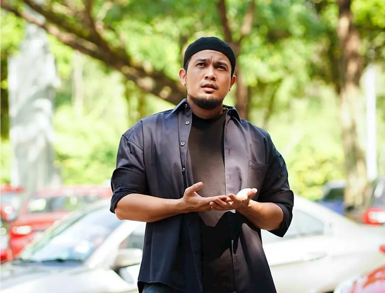 Actor Saharul Ridzwan Reflects on Journey of Faith and Calls for Return to Islam